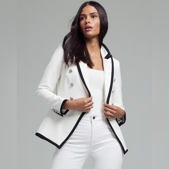 White House Black Market Jackets & Blazers - NWT WHBM‎ CONTRAST STUDIO BLAZER